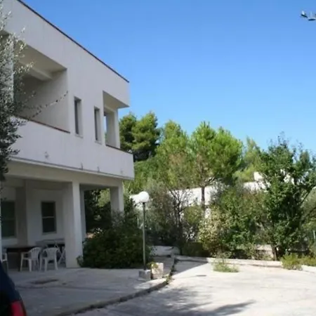 Dependence Valle Clavia Apartment Peschici